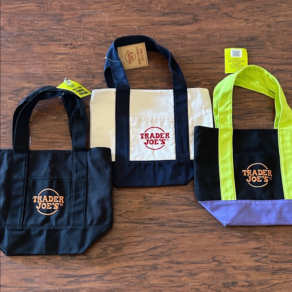 Trader Joe's Tote Bag Set